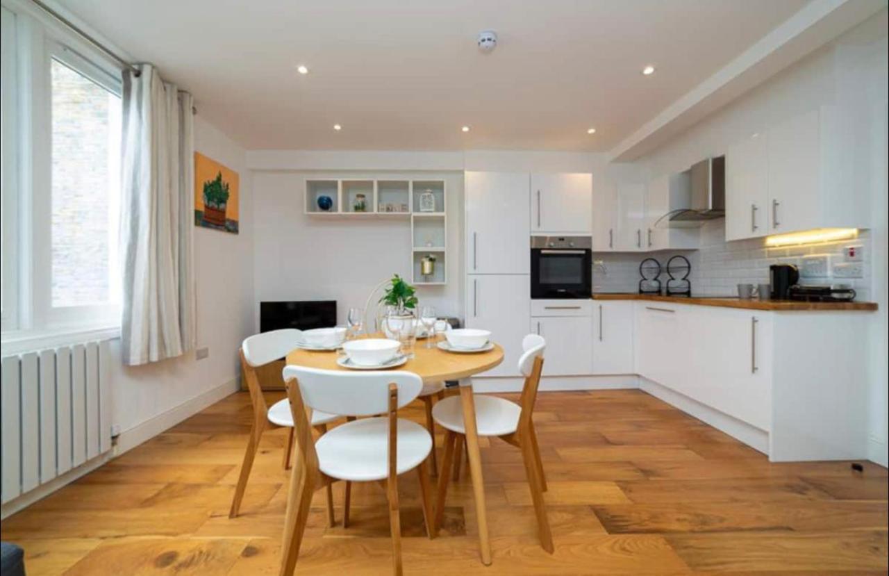 Beautiful 1Bd Apartment On The King'S Road Chelsea ลอนดอน ภายนอก รูปภาพ